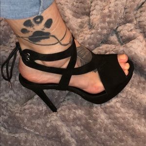 Super adorable heels